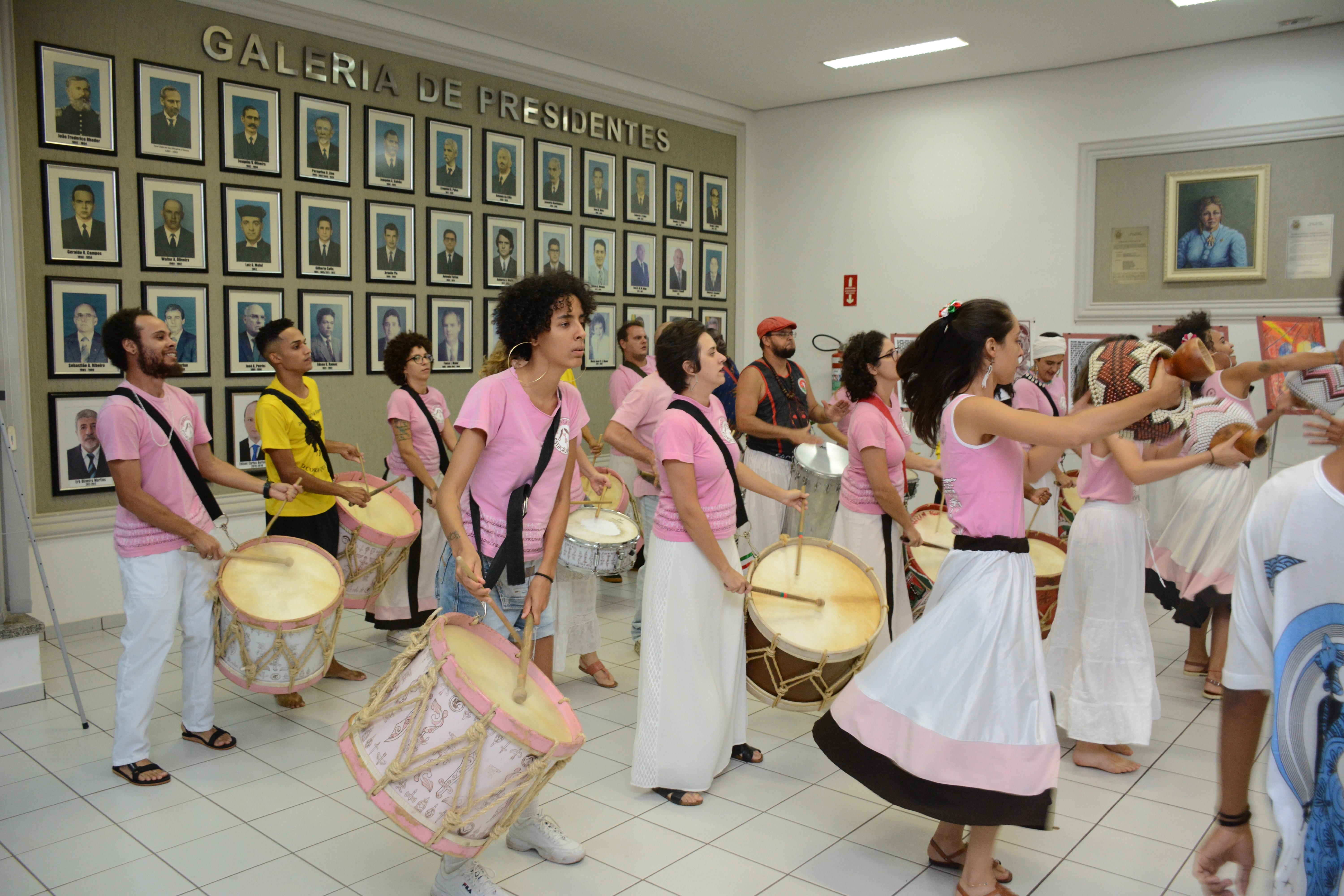 2019327_Estacao Quilombo encerra o evento com apresentacao de maracatu